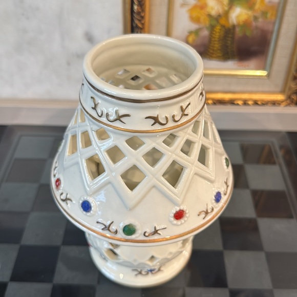 Vintage fairy light Christmas candle holder, 7.5 inches - Picture 3 of 5